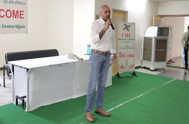 Dr. Bhavin